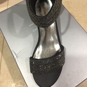 Stuart Weitzman Verna Open Toe Girls Shoe